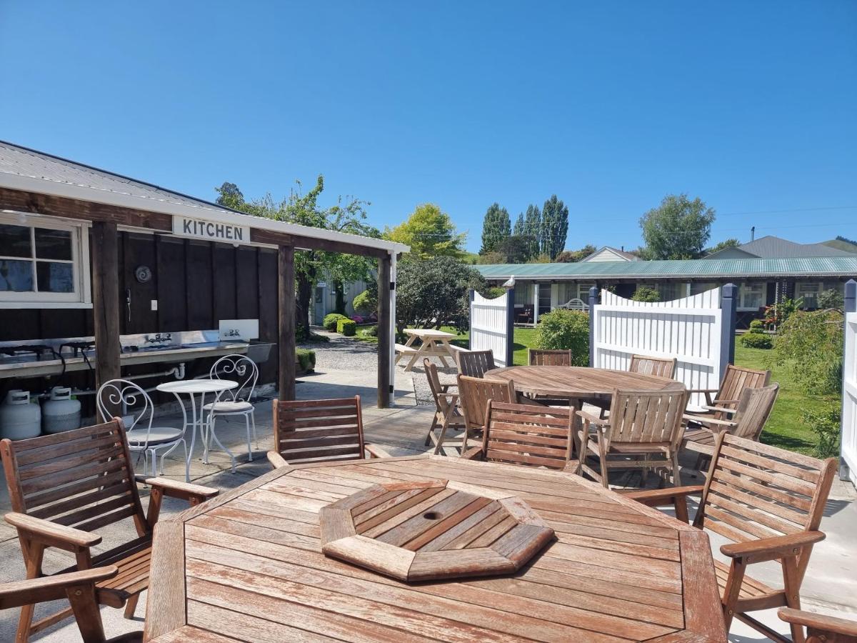 Cheviot Motels, Cabins And Camp Экстерьер фото
